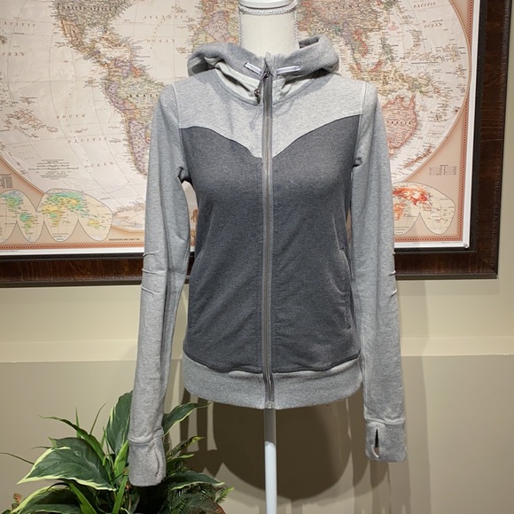 LULULEMON hoodie - Picture 3 of 16